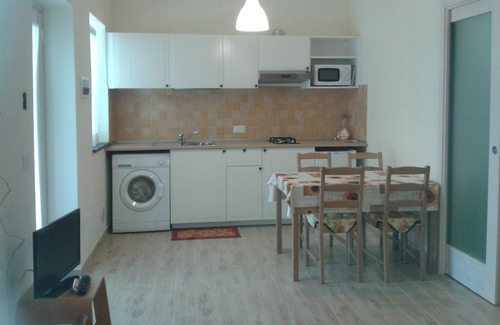 Finale Pia House | SUNFLOWER HOUSE - BETWEEN SEA AND COUNTRYSIDE WITH TERRACE AND GARDEN