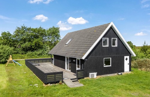 Toftum House | "Sunita" - 2.8km from the sea by Interhome