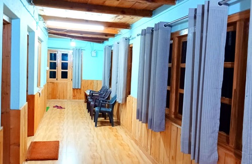 Chakrata House | Sunlight HomeStay nPeacefull nature between the hiils and mountains