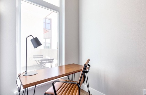San Carlos Apartment | Sunlit San Carlos 2BR w/Gym, Pool, walk to Train & Shops, by Blueground