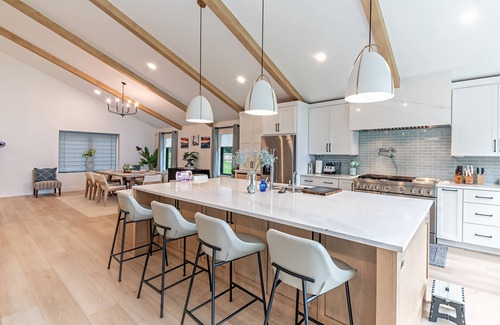 Lake Michigan Beach House | Sunnier Daze : Autumn Colors & Cozy Comfort – Fall on Lake Michigan!