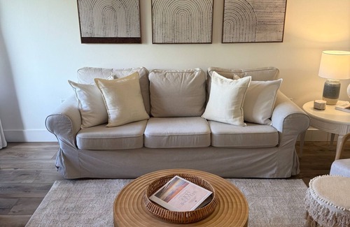 The Meadows Condo | Sunny 1BR on Golf Course with Pool Access