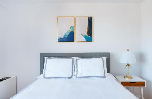 Upper West Side Apartment | Sunny 3 BR 3 Bath Apt with Large Balcony