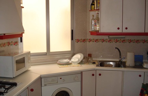 Santa Pola Apartment | Sunny and big apartment in the center, services at three minutes walk, sea view