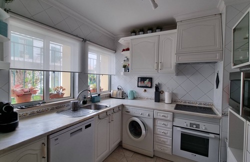 Ferragudo Apartment | Sunny apartment located in the village of Ferragudo and near the beaches
