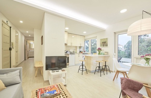Benfica Apartment | Sunny Apartment w/Amazing Balcony, by TimeCooler