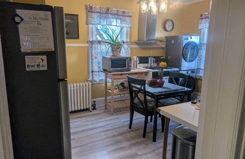 Montclair Apartment | Sunny & Comfortable: Walk To Shop, Eat & NYC Train
