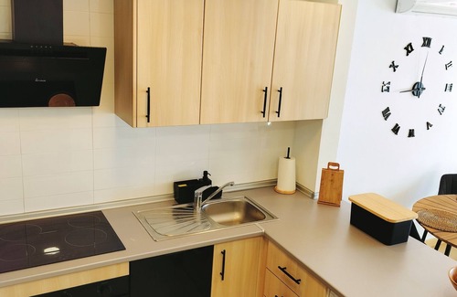 Torre-Pacheco Apartment | Sunny, Cosy Apartment with Balcony and Swimming Pool & Golf Course Views
