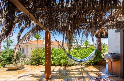 Mozelos Apartment | Sunny Country House with Swimming Pool