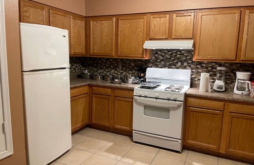 Casa Grande House | Sunny & Cozy Desert Oasis ~ Central Location ~ Pkg