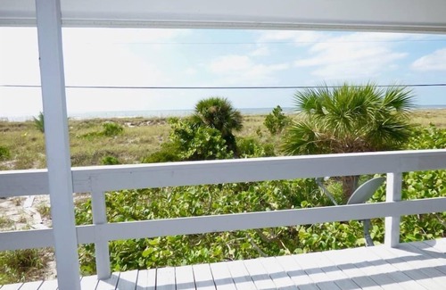 Placida House | Sunny Daze: Beachfront Cottage with private dock on the bay!
