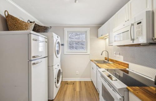 Edgehill Apartment | Sunny Delight