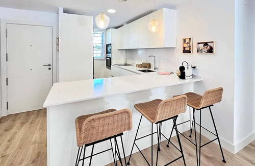 Motril Apartment | Sunny Escape in Playa Motril