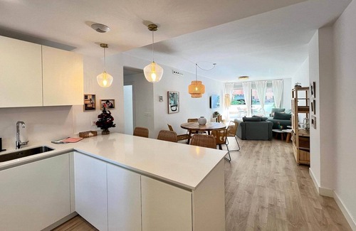 Motril Apartment | Sunny Escape in Playa Motril