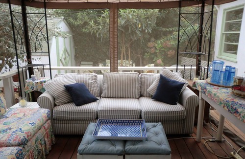 Venice House | Sunny French-Country Cottage/Organic Gardens & Outdoor Living