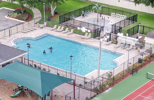 Northside House | Sunny Holiday Escape – Pool + Near Attractions!