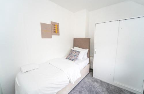 Leicester Apartment | sunny lodge