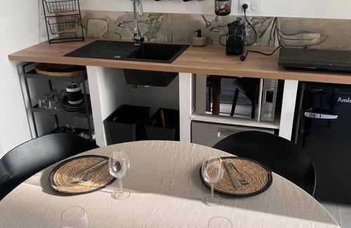 Josse Cottage | Sunny Mind by FY