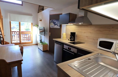 Areches Apartment | Sunny Mountain Duplex, 4 Guests, Pool, Central Village Location