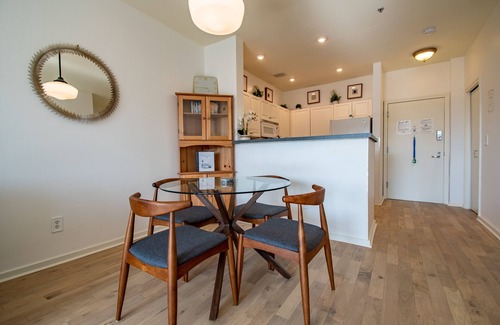 Belltown Condo | Sunny Oasis in the Heart of Seattle! with Parking and Pool