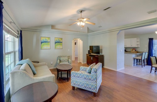 Candler House | Sunny Ocala Home w/Private Pool & Hot Tub!