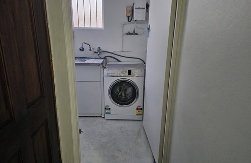 Lakemba Apartment | Sunny, quiet and private ground unit, walk to station. Close to shops and city.