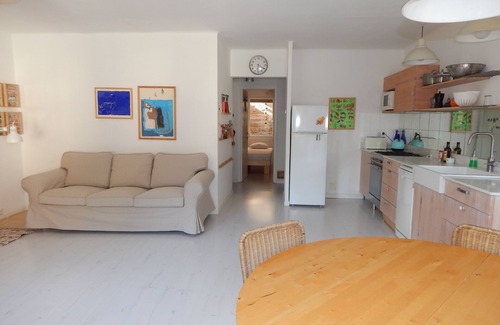 El Carmel Apartment | SUNNY QUIET APARTMENT IN PARK GÜELLn