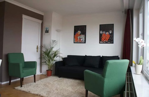 Borgerhout Apartment | Sunny Rooftop Apartment