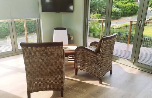 Brenton-on-Sea Apartment | Sunny, safe, private loft by Fisherman's Walk and beach, in Brenton on sea