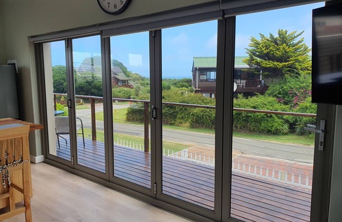Brenton-on-Sea Apartment | Sunny Self-catering, private Loft, 900m from a BLUE flag Beach.