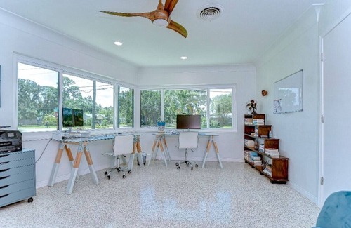 Greater Pinellas Point House | Sunny Side Up! Spacious retro pool home w spa