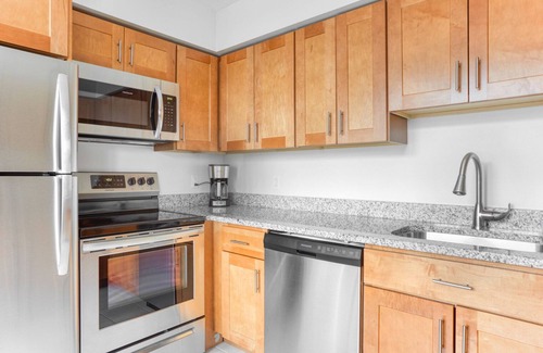 Central Square Apartment | Sunny Somerville 1BR w/W/D in Building, nr Harvard & MIT, by Blueground