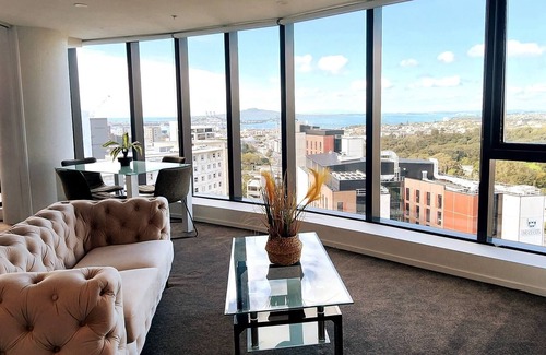 Grafton Apartment | Sunny, Spacious And Magnificent Sea Views!