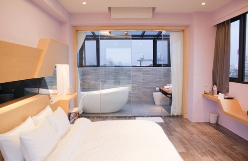 Wujie Bed & Breakfast | Sunny Stream Villa