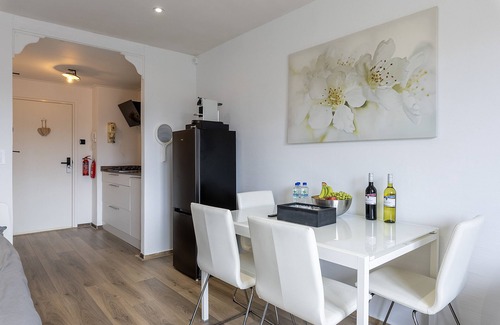 Wijk aan Zee Apartment | Sunny Studio: Only 5-Min Walk to Sea & Dunes