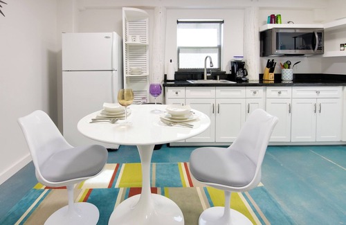 Arroyo City Apartment | Sunny, Waterfront Rio Hondo Studio w/Shared Perks