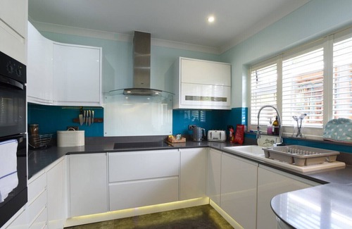 Portsmouth House | Sunnybrook | Family Home