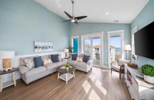 North Carolina Coast House | Sunnyside - Ocean and Inlet views, steps to beach access, plus parking for 4! townhouse