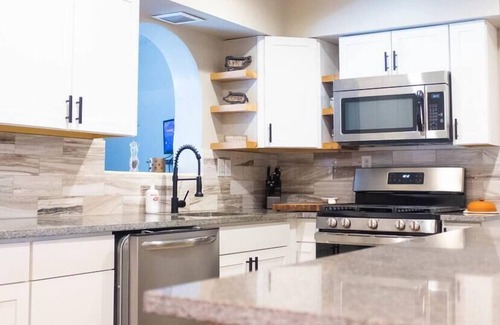 Beachway Estates House | SunnySide Pompano - Vibrant 2/2 Home with Pool