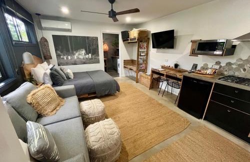 Port Macquarie House | Sunnyside Studio - Pet Friendly Luxury Escape