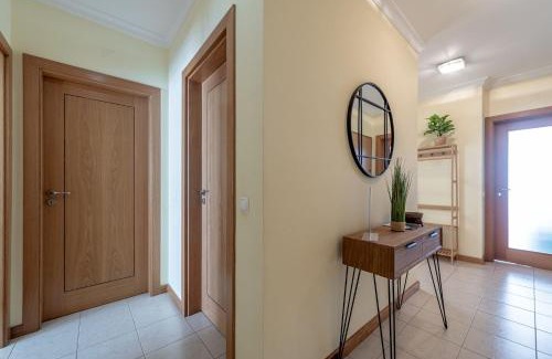 Praia da Rocha Apartment | Sunnyside Suite-Portimão (Great beaches & Nearby Golfing)