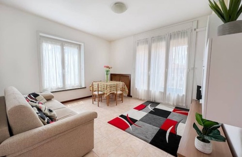 Calvairate Apartment | Sunrise 6
