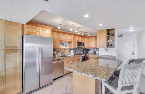 Monroe County Condo | Sunrise, Award winning Ocean Front Condo