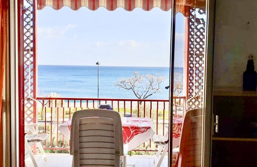 Ali Terme Apartment | Sunrise by the Sea Apartments