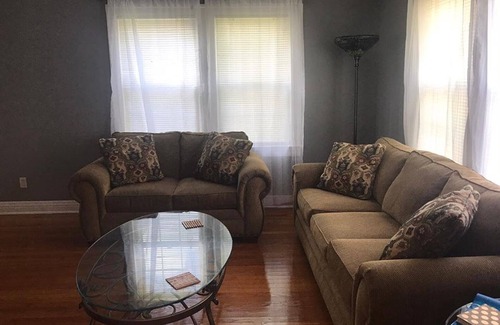 Lakeview House | Sunrise Cottage on North Bronough Street. MIDTOWN
