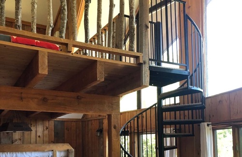 Lake Toxaway Cottage | Sunrise Cottage: Unique farmhouse unit sleeps 6