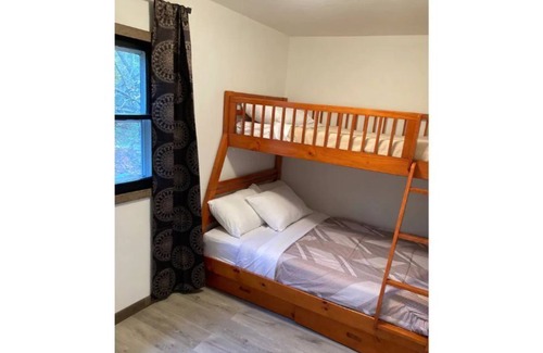 Mountain Cottage | Sunrise cottage