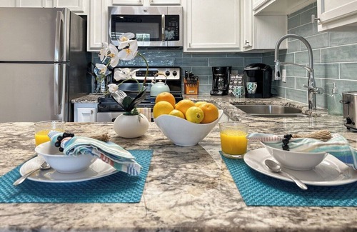 Crystal Beach Condo | Sunrise Destin-ation -Heated Pool-Beach View