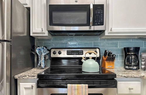 Crystal Beach Condo | Sunrise Destin-ation -Heated Pool-Beach View