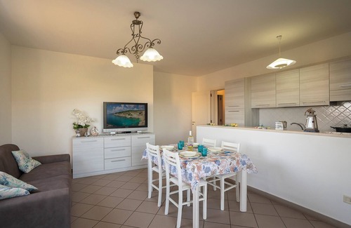 Santa Cesarea Terme Apartment | Sunrise House With Sea View, Santa Cesarea Terme, Italy